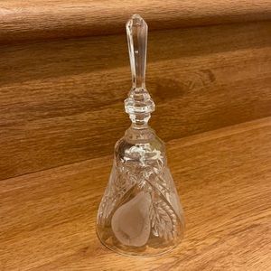Bleikristall Dublin clear Bell By Beyer Germany  24% Lead pears